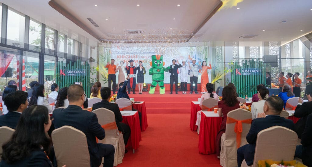 Kim Oanh Group “trình làng” hệ sinh thái tương lai và ra mắt Linh vật văn hóa – Mascot Tre Kim Oanh Group